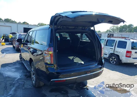 2023 Chevrolet Suburban 4Wd Lt from USA, damaged, VIN 1GNSKCKD4PR442054